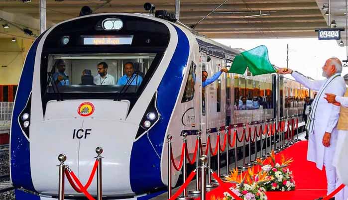 झारखंड को 24 सितंबर से मिलेगी दूसरी वंदे भारत ट्रेन, गाड़ी में आठ कोच होंगे, बोर्ड को भेजी गई दो समय सारणी