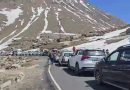 पहाड़ों पर पर्यटकों का सैलाब, हिमाचल से उत्तराखंड तक महाजाम; 50 किमी में लग रहे 8 घंटे