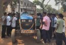 बंदूक से खेती तक: नारायणपुर में आत्मसमर्पित नक्सलियों ने थामा ट्रैक्टर, शुरू की नई जिंदगी